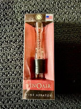 Boxed VINOAIR Wine Aerator –